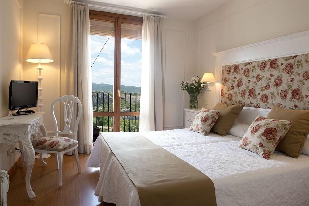 Hotel Santa Maria De Alquézar Eksteriør bilde