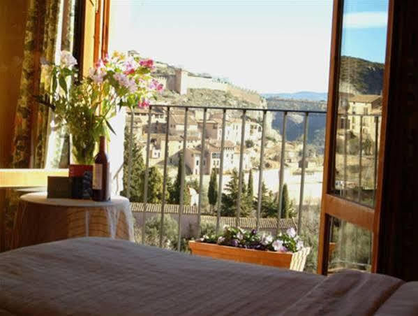 Hotel Santa Maria De Alquézar Eksteriør bilde